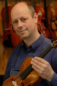 Geigenbaumeister Ralf Schumann